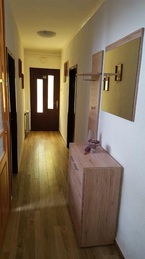 Apartmani Marenda Супетарска Драга Екстериор снимка